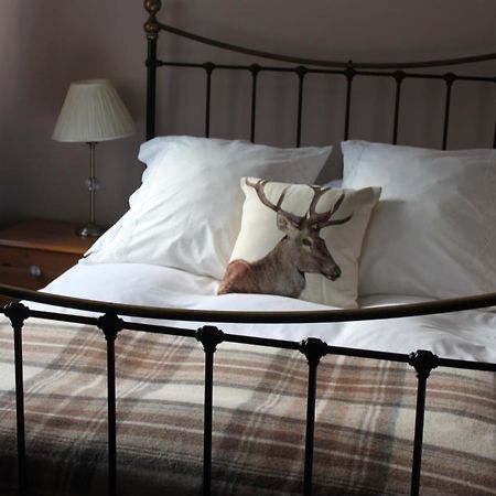 Heatherbank Guest House 斯特朗申 外观 照片