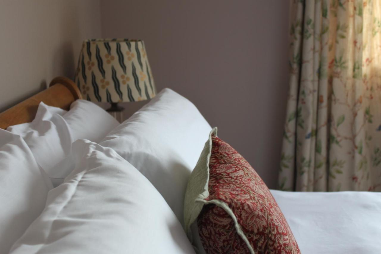 Heatherbank Guest House 斯特朗申 外观 照片
